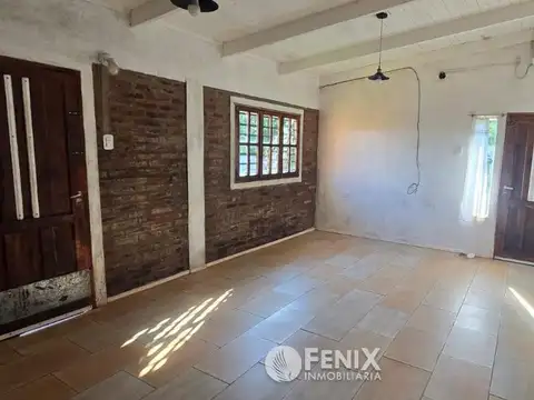 Casa en Venta con 3 cocheras
