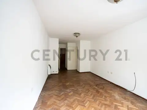 Departamento tipo piso en alquiler en La Plata apto estudiantes | 2 o  3 dormitorios | Calle 9 y 47