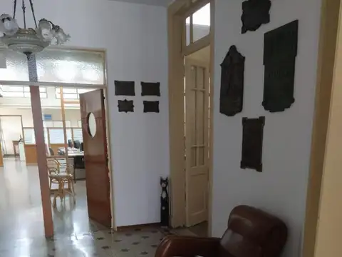 Terreno en Venta 27  mts Fondo