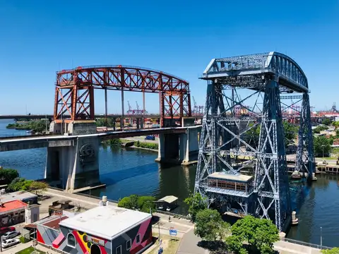 LA BOCA- DISTRITO DE LAS ARTES 1700 M2