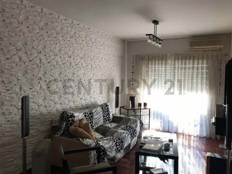 Departamento en Venta en Flores Norte, USD 169.000