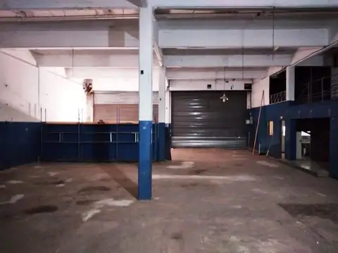 Galpon en Venta en Centro, USD 380.000