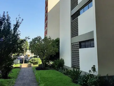 BLAS PARERA 2900, Piso 8