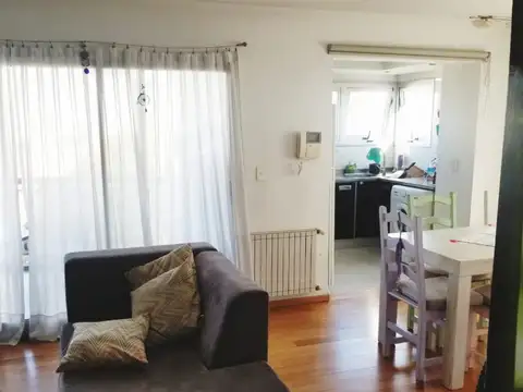 Departamento 3 ambientes con 1 baño