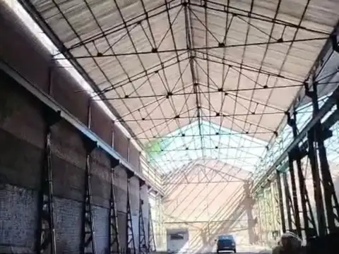 ALQUILER DE  GALPÓN EN MATADEROS