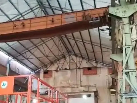 Galpon en Alquiler 26  mts Frente