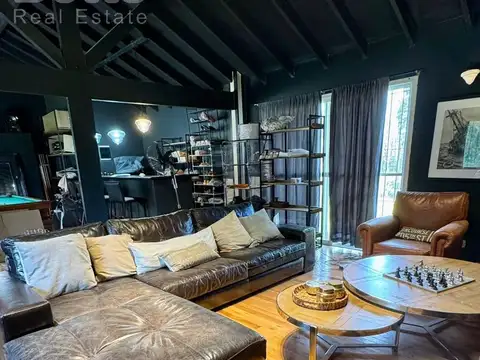 Venta de Casa en el Barrio de las Rosas III-Villa Rosa-Pilar