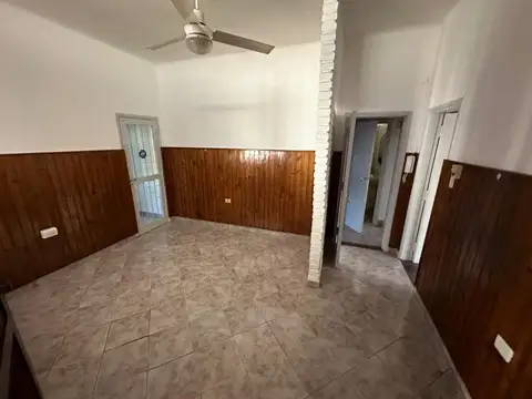 Casa en alquiler B Jardín excelente ubicación