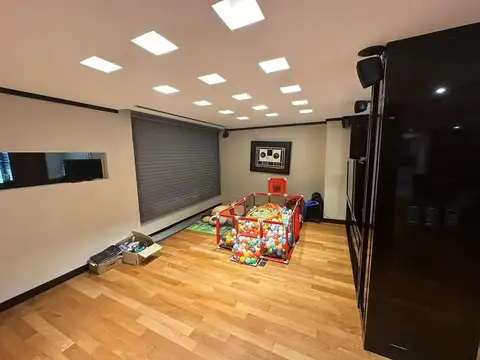 Departamento en Venta en Flores, USD 770.000