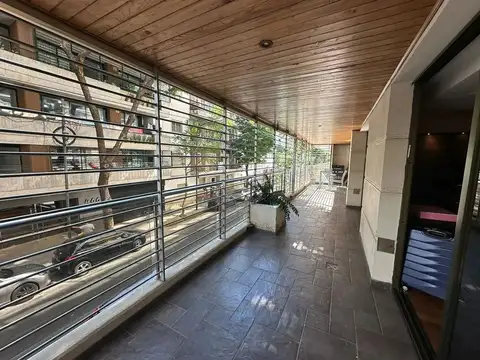 Departamento 6 ambientes con 4 baños