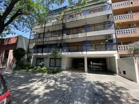 3 Ambientes Contrafrente con Balcón Corrido - a 100 m de Plaza Devoto