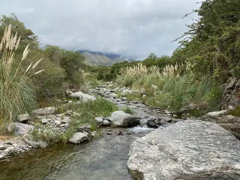 Fracción en venta en Las Chacras Arriba - Valle de Traslasierras