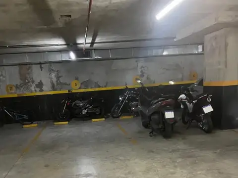 Cochera en la TORRE BELLINI