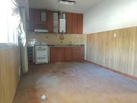 Casa en Venta en Remedios de Escalada, USD 37.000