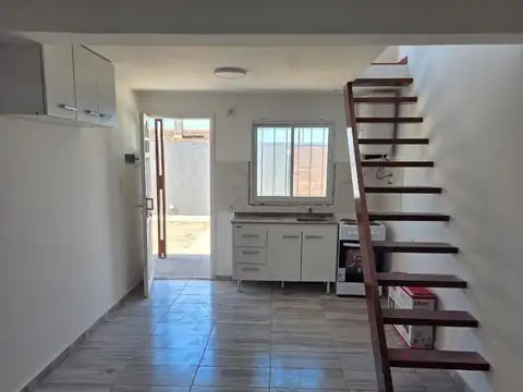 Depto Tipo Casa en Venta de Monoambiente