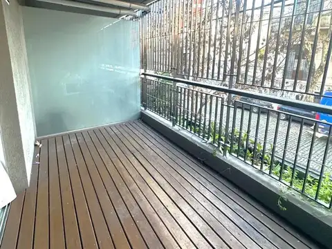 Costa Rica 4100, Piso 1°