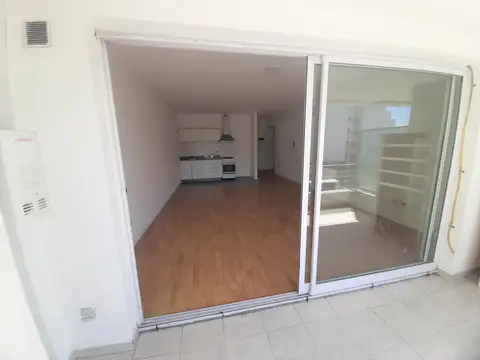 Pichincha 700, Piso 4