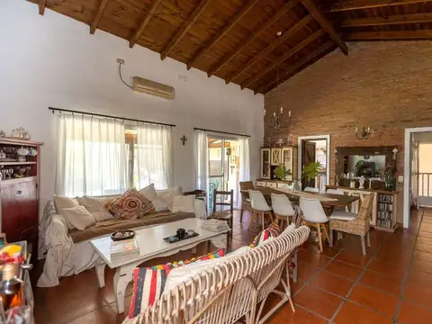 Casa en Venta de 4 dormitorios