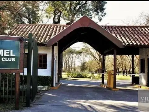 Terreno en venta Carmel Country Club, Pilar