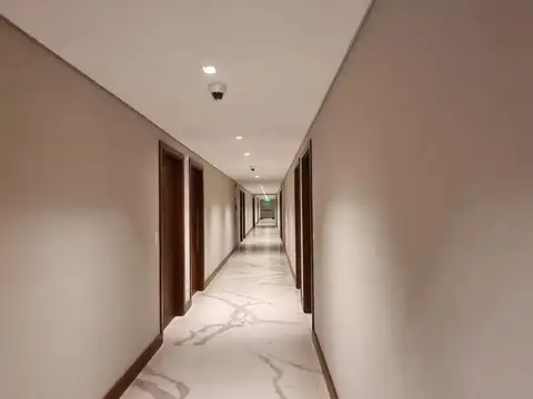 Oficina de Categoría en el Hilton De Thays Parque Leloir