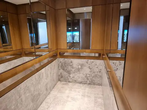 Oficina en Alquiler en Barrio Parque Leloir, USD 2.100