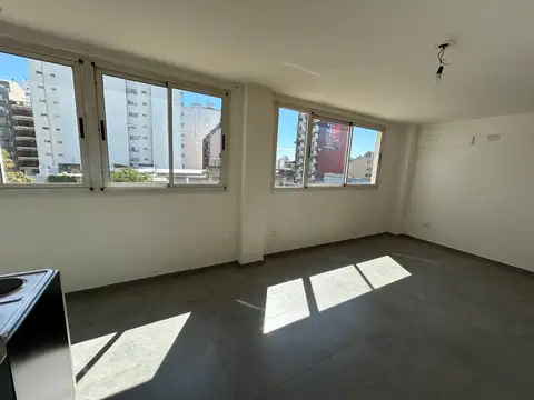 Departamento en Alquiler en Avellaneda, $ 450.000