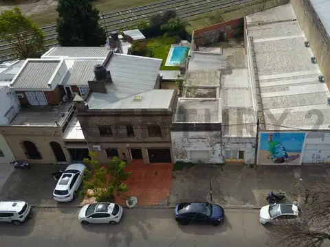 Jujuy 3300, Piso 0