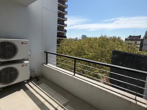 Mendoza 1700, Piso 9