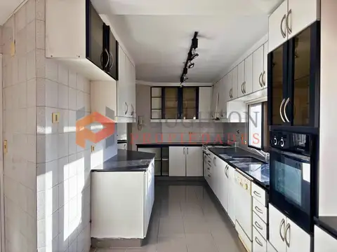 Departamento en Alquiler de 3 dormitorios