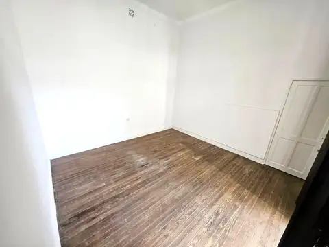 Depto Tipo Casa 4 ambientes con 1 baño