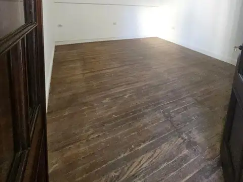Depto Tipo Casa 4 ambientes con 1 baño