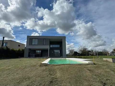 Casa en Venta de 5 dormitorios