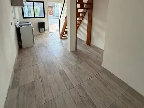 Depto Tipo Casa en Venta de 2 dormitorios