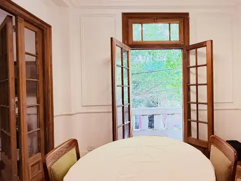 Venta departamentos 3 ambientes dependencia balcón patio Balvanera