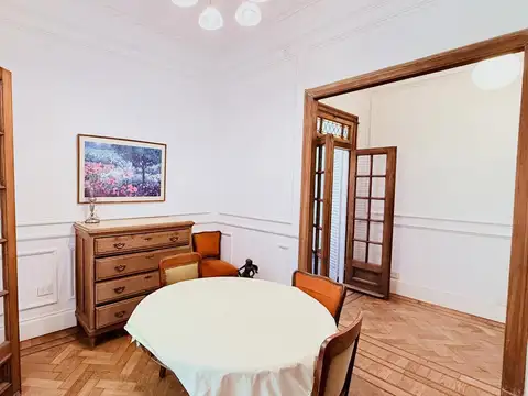 Venta departamentos 3 ambientes dependencia balcón patio Balvanera