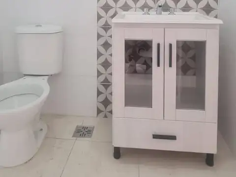 Casa 3 ambientes con 1 baño
