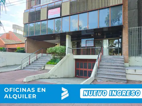 Inmueble Corporativo e Industrial Premium: Oficinas, Galpón y Estacionamiento en Bv. Rondeau 1150