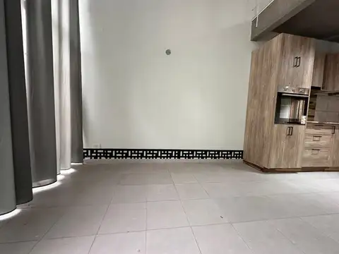 Departamento en Alquiler en Ituzaingo Norte, $ 650.000