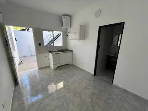 BELZU 5200, Piso PB