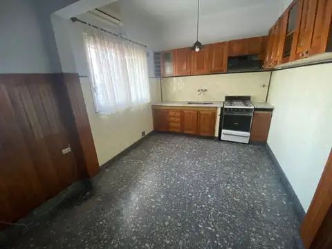 Depto Tipo Casa en Alquiler al Noreste