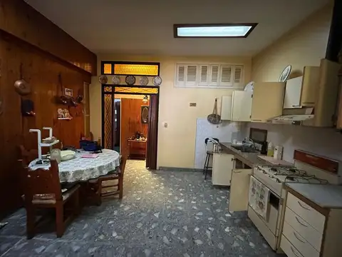 Casa en Venta en Haedo, USD 220.000