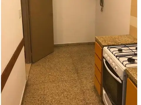 Departamento 4 ambientes con 1 baño