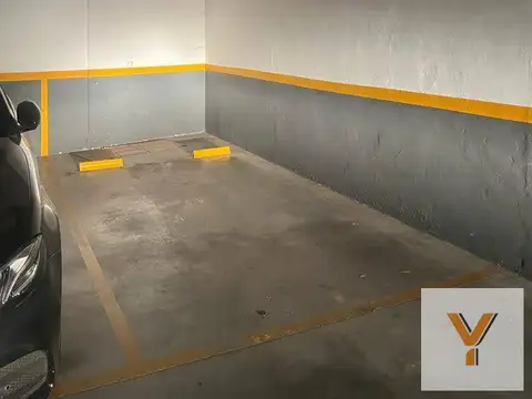 Cochera en venta - 18Mts2 - Balvanera