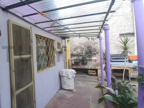 Depto Tipo Casa 3 ambientes con 1 baño