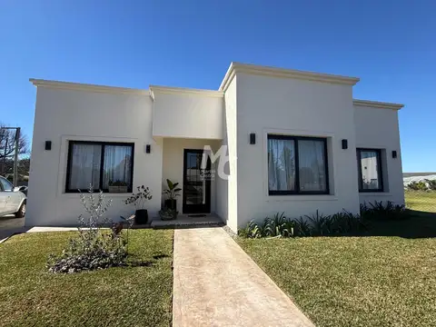 Casa en venta en Santa Elisa, Pilar Del Este