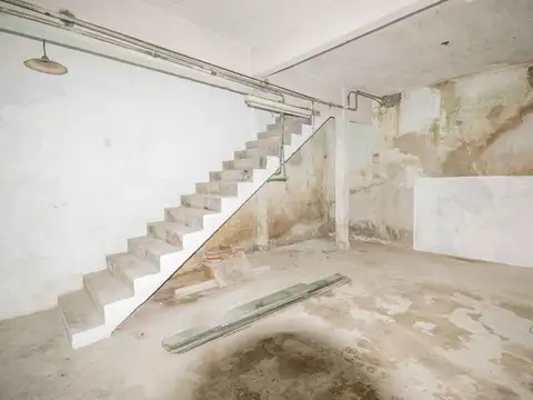 Local en Venta en Olivos Maipu/Uzal, USD 180.000