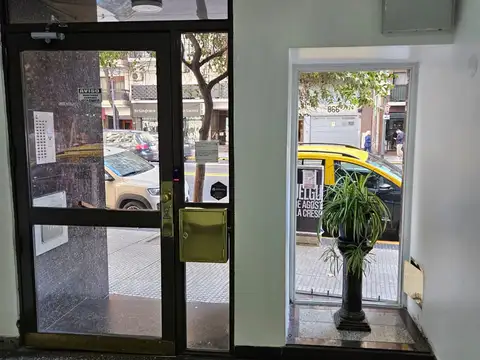 Avenida Pueyrredón 800, Piso 6