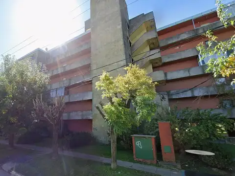 Departamento en Venta - Calle 4 bis e/610 y 611 - Aeropuerto - La Plata