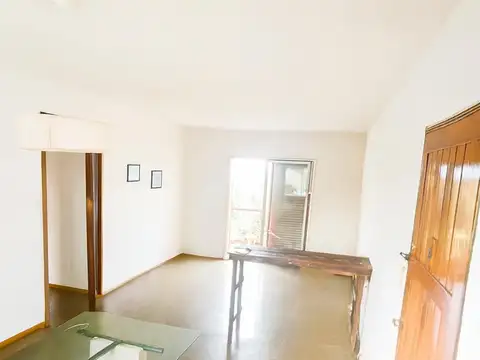 Calle 4 bis e/610 y 611