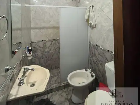 Casa en Venta en Isidro Casanova, USD 75.000